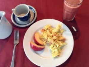 PM scramble or Ham omelette? w: apple