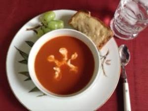 tomato soup w: croq mons, grapes