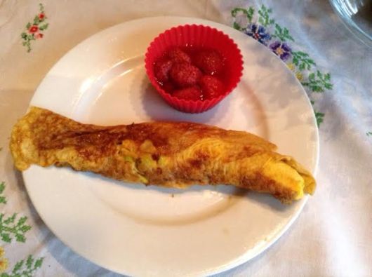 Japanese Rolled Eggs w: leek &amp; crab, S-bs