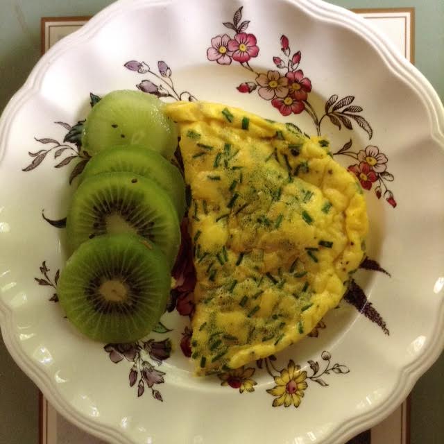 Parmesa-Chive Bake w: kiwi