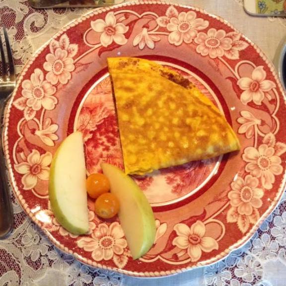 Moroccan Omelette W: Apples